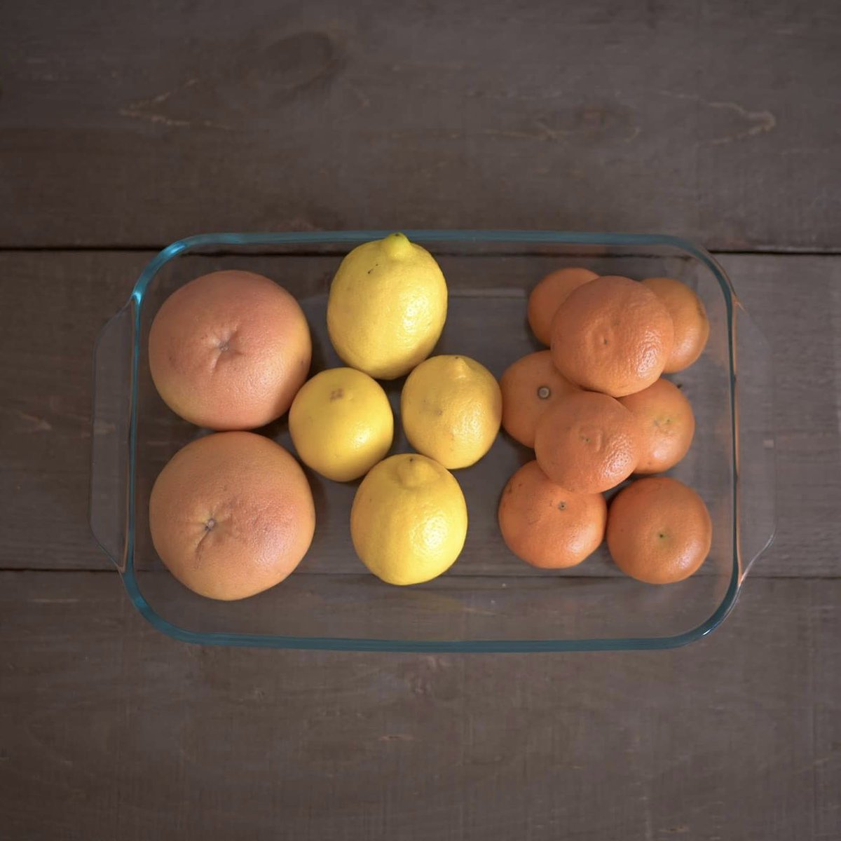 _H_K_L's tweet photo. Fruits natural colours.  #fruits #photography #Photographie https://t.co/opQej8beOx