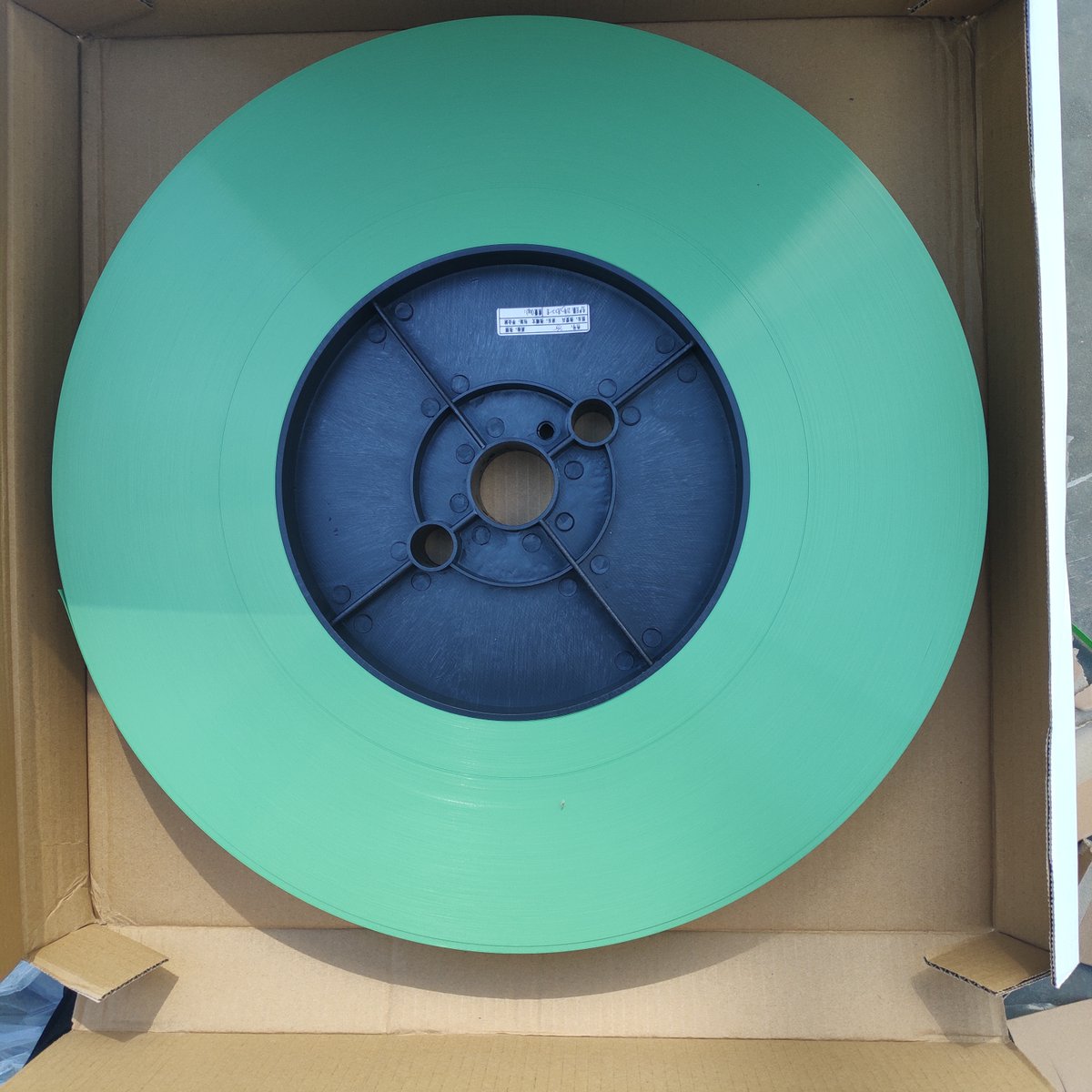 Aluminium slats for venetian blinds