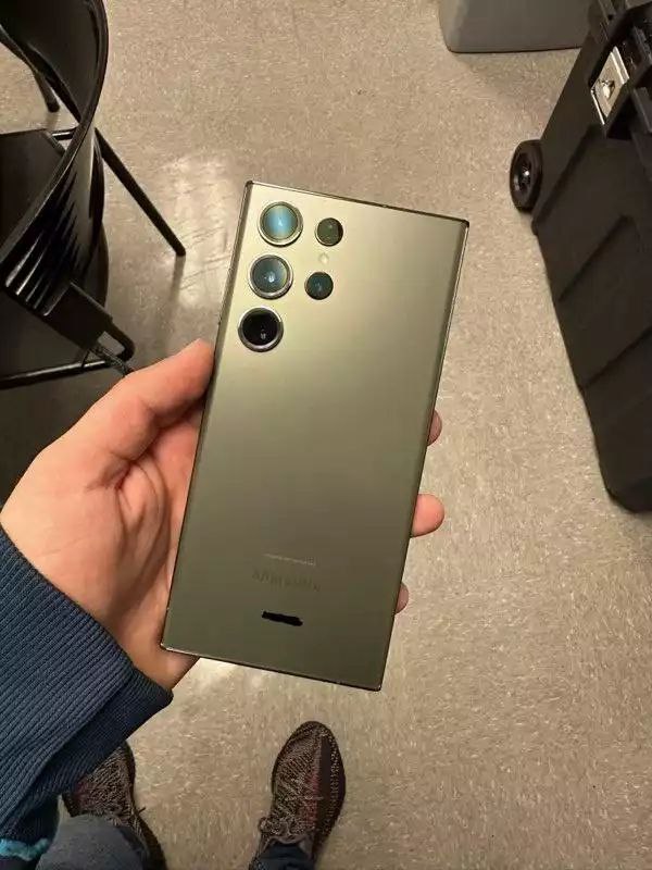 UniverseIce's tweet photo. Samsung Galaxy S23/S23+/S23 Ultra https://t.co/NFagu1nC8p