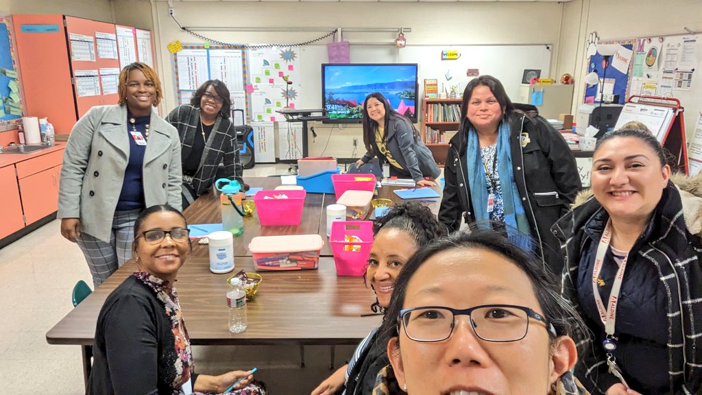 Learning Walks @BlackES_AISD @whiteconstance1 @pearsonteaches @nparedes2000 @Mrs_C_Moreno @ela4me @DrFavy #AldineConnected