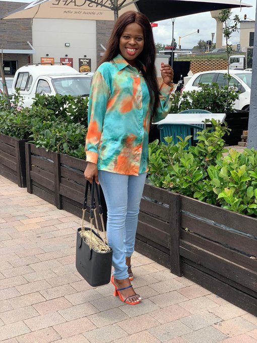 Throw back last year when I finished my exams    #ThisBodyWorksForMe https://t.co/MBIXQm1zts<a href="/tag/thisbodyworksforme"class="tags"><span>#thisbodyworksforme</span></a>