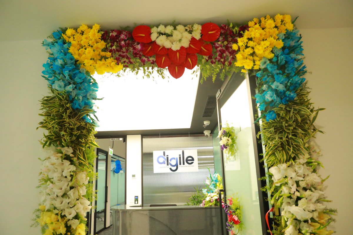 DigileTechnolo1's tweet photo. Digile’s 1st Centre in Hyderabad was inaugurated by Shri Jayesh Ranjan, Principal Secretary of I&amp;C and IT Departments of the Telangana govt
@RealRaviKoka @abhiography @MinisterKTR @jayesh_ranjan @KTRoffice @taskts @Hyderabad1st @KTRBRS 

#digile #happeninghyderabad https://t.co/9HowQq9p2s