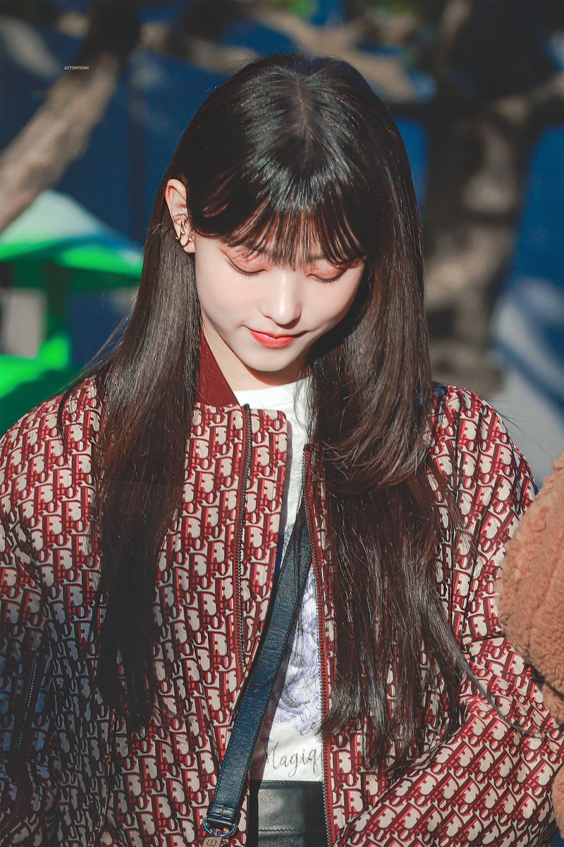 230127

#뉴진스 #해린
#NEWJEANS #HAERIN