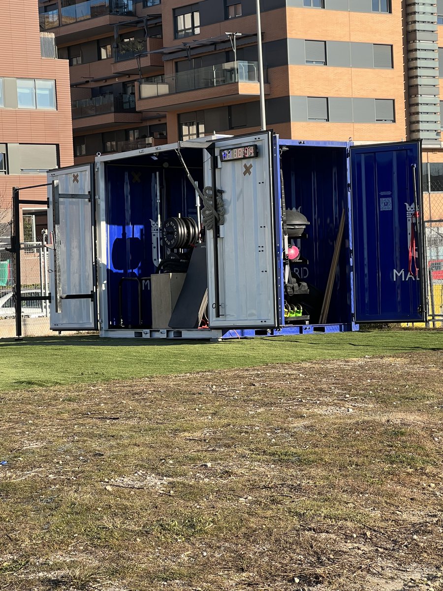 Asociación Vecinal Las Tablas tweet media