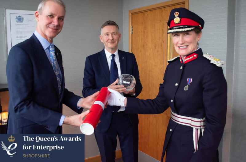 ShropLieut's tweet photo. i2r presented with second prestigious Queen’s Award for Enterprise
https://t.co/lvRBT3Ot6i
@i2rpackaging
@TelfordWrekin
@TheQueensAwards
#Shropshire #QAE #shropshirebusiness #lordlieutenant https://t.co/OUBWu7bK6w