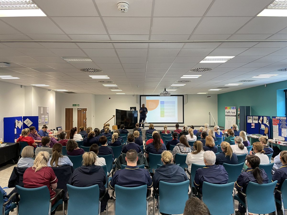 RobWardQI's tweet photo. Great turnout for @heathercaudle roadshow event at @SalfordCO_NHS! https://t.co/Ei4VBFpUWF