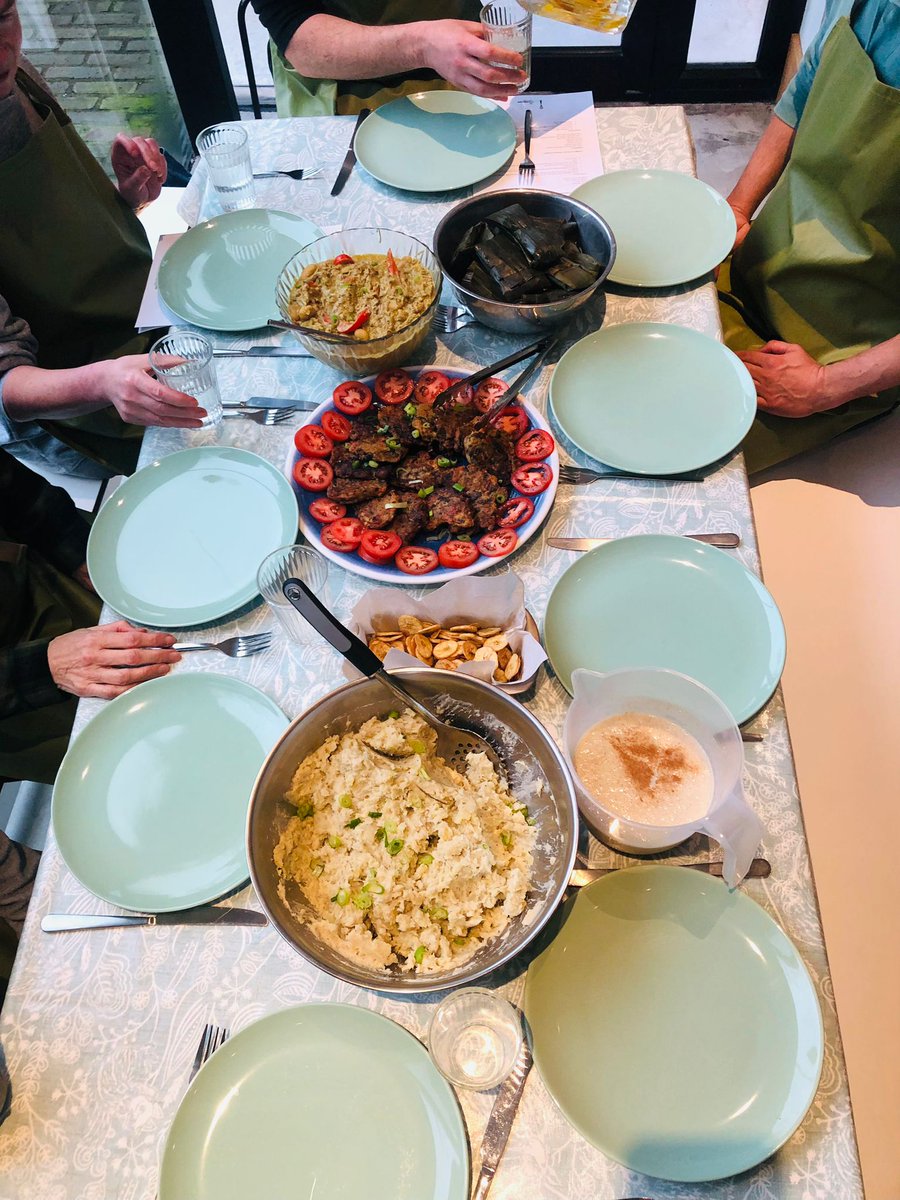 GardenMusLearn's tweet image. 🍌🍌🍌 Scenes from our Caribbean Banana masterclass on Sunday with @NikasKitchen! On the menu: Coconut curried banana blossom, and salt phish fritters, green banana chips and mash, banana sweet punch and blue draws cooked in banana leaf #foodlearning #gobananas