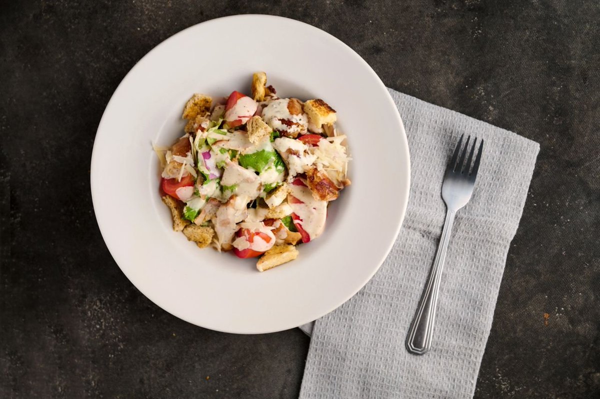 StarbitesGh_'s tweet photo. Have you tried our chicken Caesar salad yet?
It's made up of Chunks of grilled chicken tossed
with lettuce, onions tomatoes, and our homemade garlic and black pepper croutons with Parmigiano and Caesar dressing.
It's delicious!!

#Starbites
#StarbitesGh https://t.co/awU0rw6VUm