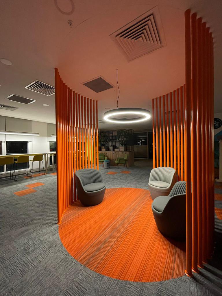 CW_TRInt's tweet photo. Cushman &amp; Wakefield Türkiye Proje ve Geliştirme Hizmetleri ekibi gerçekleştirdiği önemli projelerine bir yenisini daha ekleyerek, Tech Data Synnex’in ofis Fit-Out projesini gerçekleştirdi.
#WhatWeMakeIt  #design  #fitoutproject #TechDataSynnex https://t.co/aiTSdKYxCc