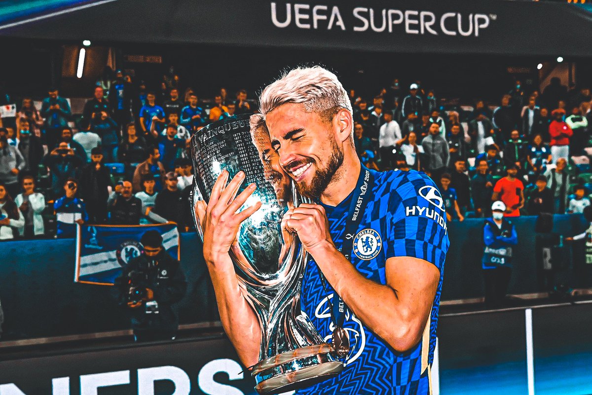 HardChelseaPics's tweet photo. Thank you for everything, Jorginho 💙 https://t.co/t34tVhqG4a