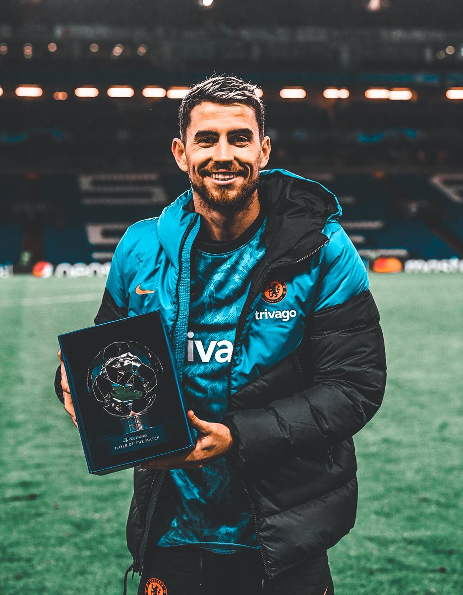 HardChelseaPics's tweet photo. Thank you for everything, Jorginho 💙 https://t.co/t34tVhqG4a