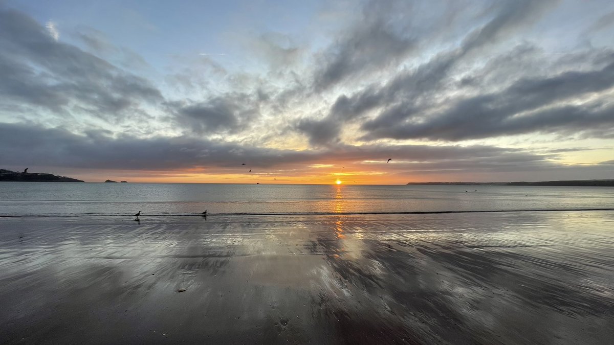 Tim Beardsmore (@beardsmoretim) on Twitter photo Trying to focus the mind โค๏ธ๐๐ป
<a href="/TorBayHarbour/">Tor Bay Harbour Authority & Beaches</a> <a href="/TorCoastCountry/">Torbay Coast & Countryside Trust</a> <a href="/EnglishRiviera/">English Riviera</a> <a href="/GreatDevonDays/">Devon Days #LoveDevon</a> <a href="/DevonLife/">Devon Life</a> <a href="/VisitDevon/">Visit Devon</a> <a href="/DPT_NHS/">Devon Partnership NHS Trust</a> <a href="/DPT_Jobs/">Join Devon Partnership NHS Trust</a>
#mindfullness
#getoutside
#beachlife Trying to focus the mind โค๏ธ๐๐ป
<a href="/TorBayHarbour/">Tor Bay Harbour Authority & Beaches</a> <a href="/TorCoastCountry/">Torbay Coast & Countryside Trust</a> <a href="/EnglishRiviera/">English Riviera</a> <a href="/GreatDevonDays/">Devon Days #LoveDevon</a> <a href="/DevonLife/">Devon Life</a> <a href="/VisitDevon/">Visit Devon</a> <a href="/DPT_NHS/">Devon Partnership NHS Trust</a> <a href="/DPT_Jobs/">Join Devon Partnership NHS Trust</a>
#mindfullness
#getoutside
#beachlife