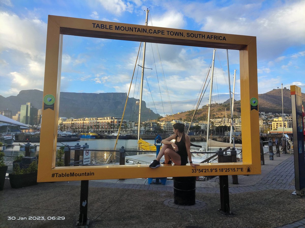 RunCapeTown's tweet photo. Beautiful skies & city scenes on our historical city sightseeing runningtour- big thank you to Dom for running with us,we look forward to sharing some trails with you on Thursday.๐คฉ #sightrunning #runningtour #runcapetown #historyontherun @lovecapetown @capetownmag @runnersworld https://t.co/mGcM4tWnsy