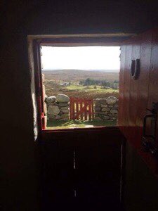 danoharafarm's tweet photo. May Brigid bless the house wherein you dwell
Bless every fireside,wall &amp;door
Bless every heart that beats beneath its roof
Bless every hand that toils to bring it joy
Bless every foot that walks its portals through
May #Brigid bless the house that shelters you
#LáFhéileBríde https://t.co/GCWjgO5Bqz