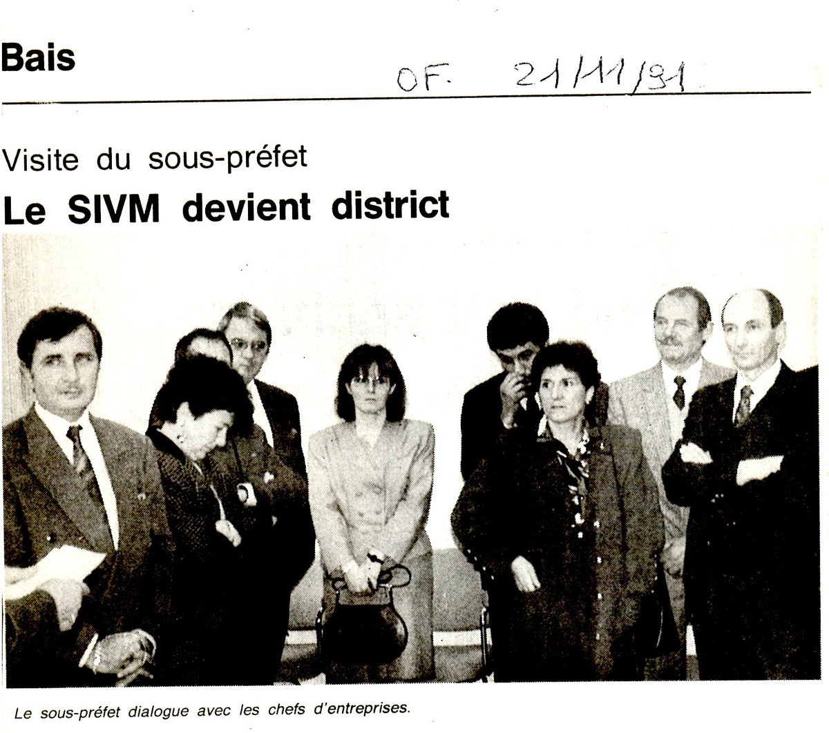 lescoevrons's tweet image. 🎂🎉 #10ansCoëvrons #archives - Le SIVM de #Bais créé en 1965, se transforme en district le 13 novembre 1991 puis en Communauté de communes en 2002.  
👉 Retrouvez toutes les infos par ici : swll.to/G2ClR