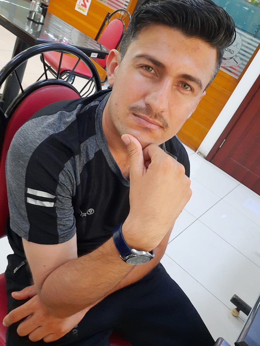 zubi2608169's tweet photo. What am I thinking about? https://t.co/Wd52dK01jD