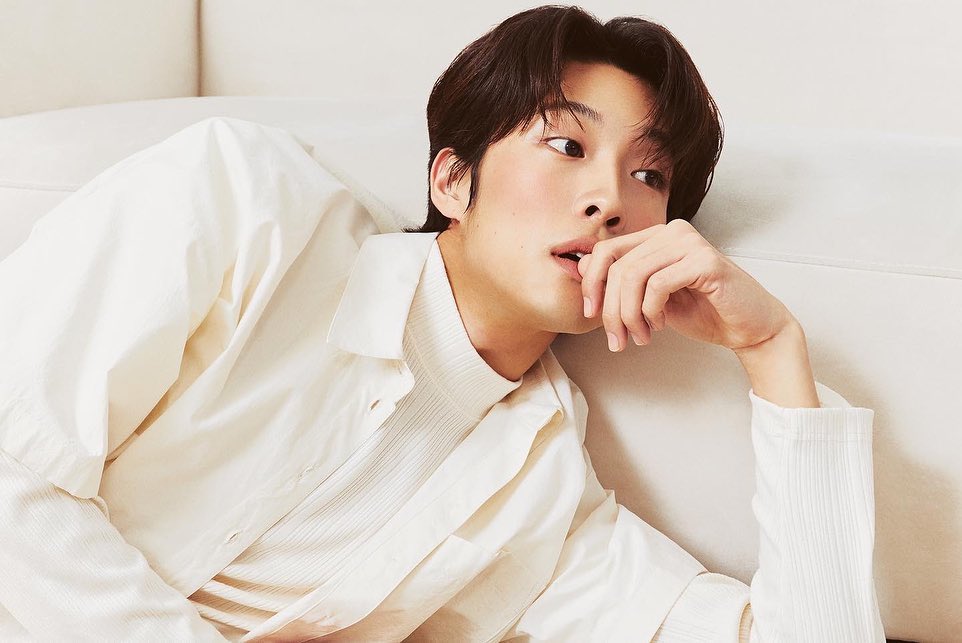 📸 — IMPACTADOS COM ESSA BELEZA

Novas imagens do Jongwon postadas pela fotografa responsável pela campanha da Laka. ELE ESTA PERFEITO 

🔗 instagram.com/p/CoEGdp5pY3e/…

#LeeJongWon #이종원