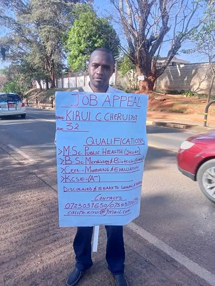CaptainKipkorir's tweet photo. I've just checked out this and I was like, if someone with Masters and A in KCSE hasn't found employment yet, what about myself?

We should fix this unemployment menace.

#BOYCHILD is STRUGGLING.

Chebukati Eldoret Kisumu Thika Somali Kidero State House Itumbi HELB Kidero https://t.co/8wdIR6UiGz