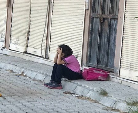 Yarım saatlik otobüs yolculuğunda girdiğim tripler