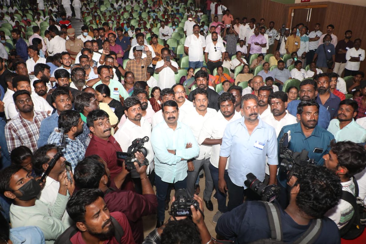 When the Late CM lives in the hearts of millions of people through the benefits &amp; schemes introduced by him, it is unnecessary to have a monument,that too in the beach.Let's preserve nature &amp; utilize the tax money for the greater good of the society. #marina #கடலில்பேனா_வேண்டாம்
