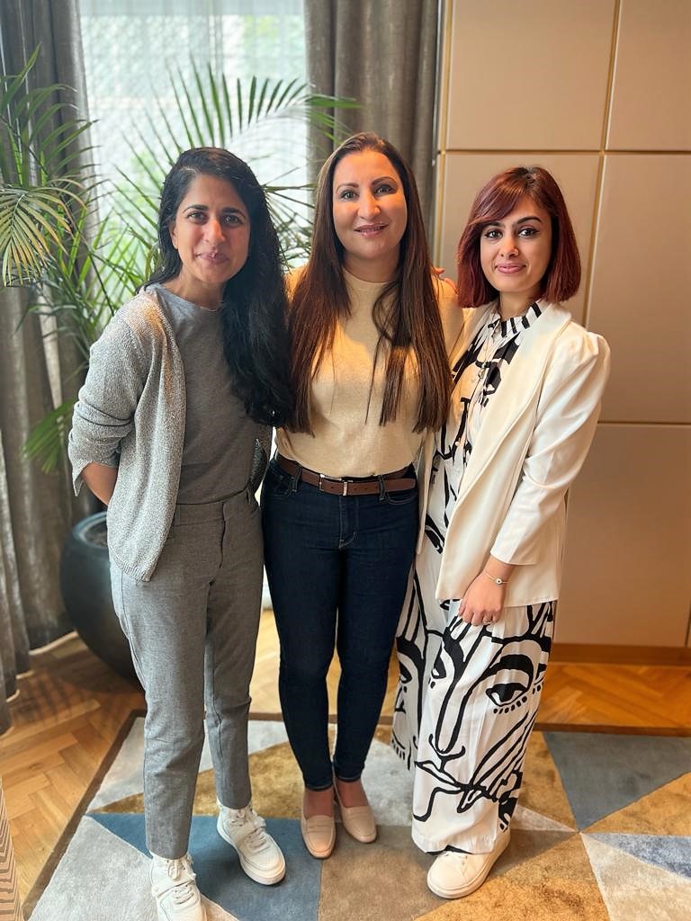 Our amazing founders Madiha Latif from Zuria Dor, Dr. Saira Siddique from <a href="/ShcMediq/">medIQ Smart Healthcare</a> and Sehrish Raza from BizB represented the WeRaise program at <a href="/paklaunchdotcom/">Paklaunch.com</a> in Dubai, last week!
