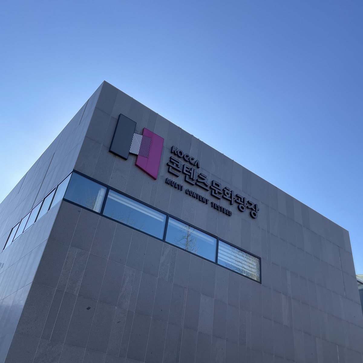 Limini Who🔺9000 tweet media