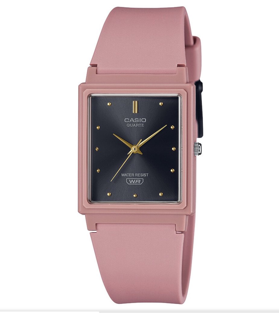 cerenunal01's tweet photo. Casıo dan çok talı pembe bi saat beğendim Shakira bacıma yapılan ihanet yüzünden alamıyorum #Shakira #casio https://t.co/2TOM5iTEgE