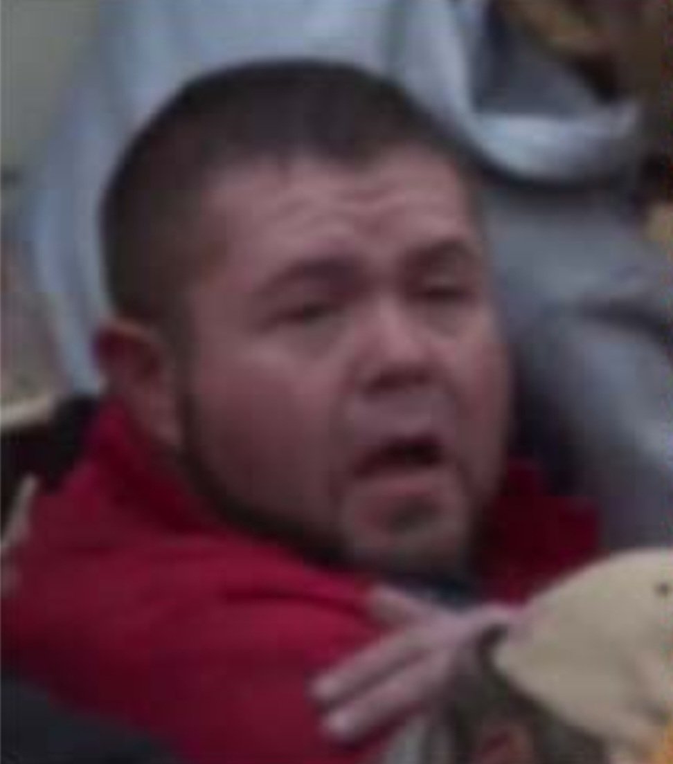 retiredtrnman's tweet photo. The #FBI has identified many people who incited violence at the U.S. Capitol on January 6, but it still needs your help to bring others to justice. If the man in this photo looks familiar, submit a tip at https://t.co/LRUnRA4y1e or 1-800-CALL-FBI, and mention photo 266-AFO. https://t.co/eadHBzUWvj