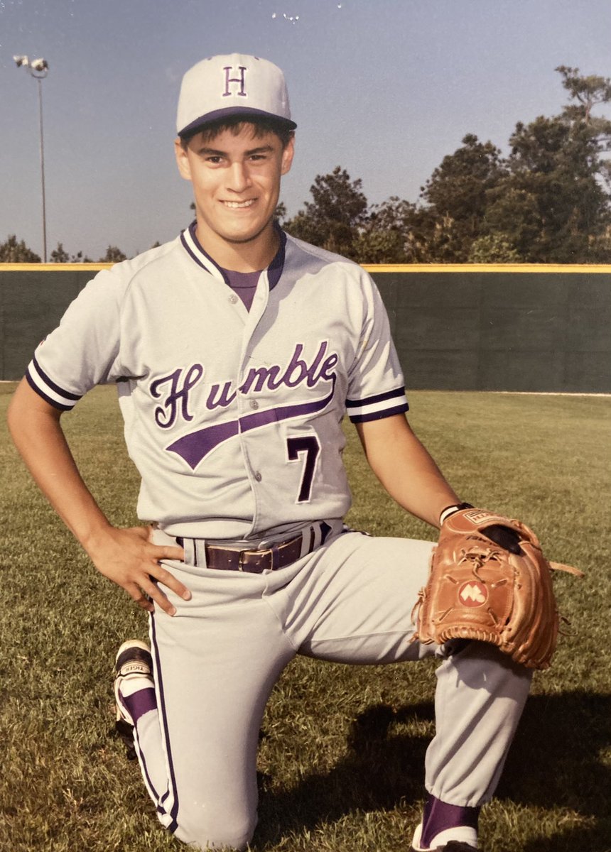 ExpressPres's tweet image. Reflecting on the past 50 years… Beyond grateful to God and all his promises. #Romans828 @RRExpress #BlessedbyBaseball #Thisis50 #Birthdayboy #Alme #CollegeChris #CoachChris #WanttoBePawPaw 🤣