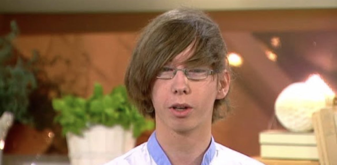 𝑹𝒂𝒅𝒆𝒓𝒂 tweet media