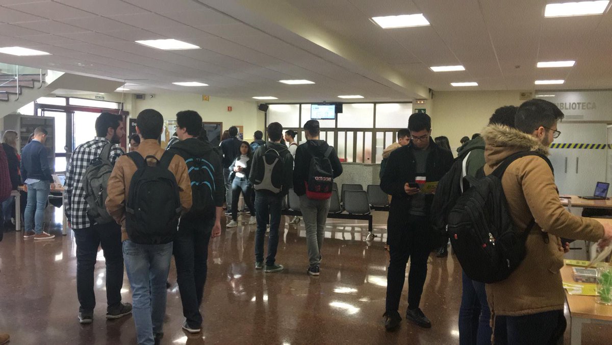 Prácticas Externas ETSII US (@etsii_practicas) on Twitter photo Todo preparado👏🏻‼️
Hoy es el día de la #FeriaPrácticasETSII👨🏽💻👩🏽💻.
No dejes de pasar por los pasillos de la <a href="/etsii/">ETS Ing. Informática</a> y conoce lo que las empresas pueden hacer por ti 🚀.
feriapracticas-eii.us.es Todo preparado👏🏻‼️
Hoy es el día de la #FeriaPrácticasETSII👨🏽💻👩🏽💻.
No dejes de pasar por los pasillos de la <a href="/etsii/">ETS Ing. Informática</a> y conoce lo que las empresas pueden hacer por ti 🚀.
feriapracticas-eii.us.es