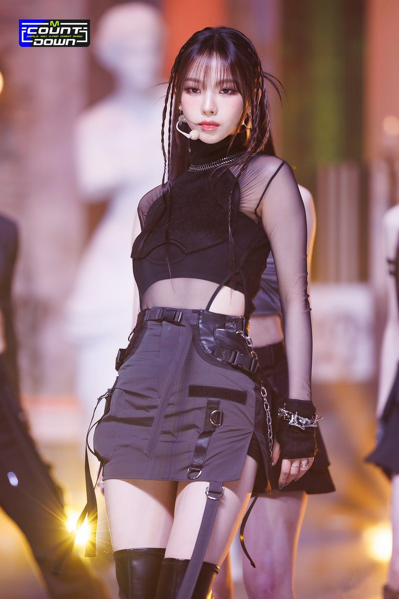 karina pics (@karinaspics) on Twitter photo 