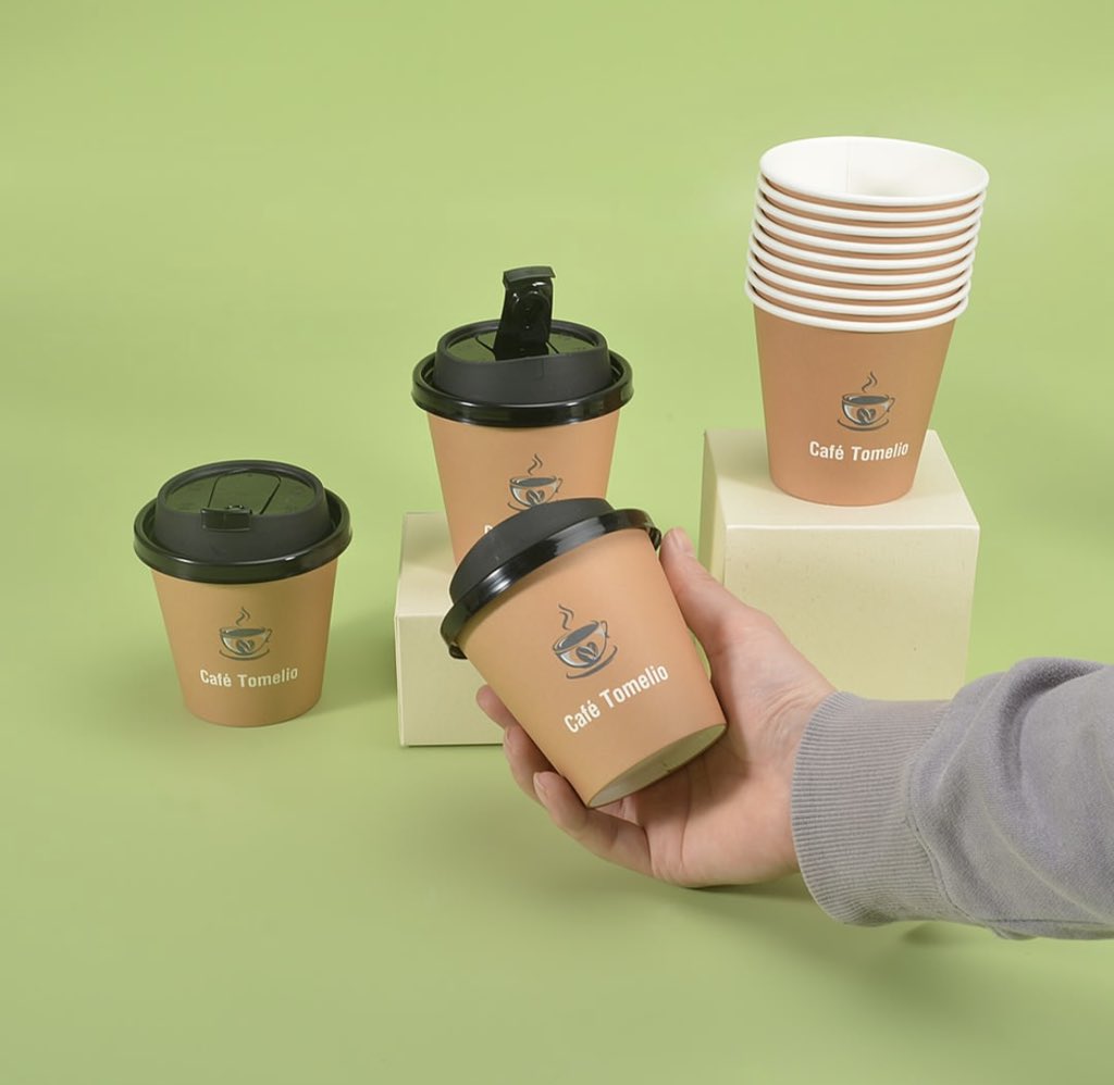 EVA9632's tweet photo. The new cup lid is so beautiful with paper cups!

 #gfp108 #gfp658  #www.greenfoodpack.com #cup #coffee #coffeecup #customizedservice #brandupgrade #milktea #teacup #Chinafactory https://t.co/S7vISTTro9