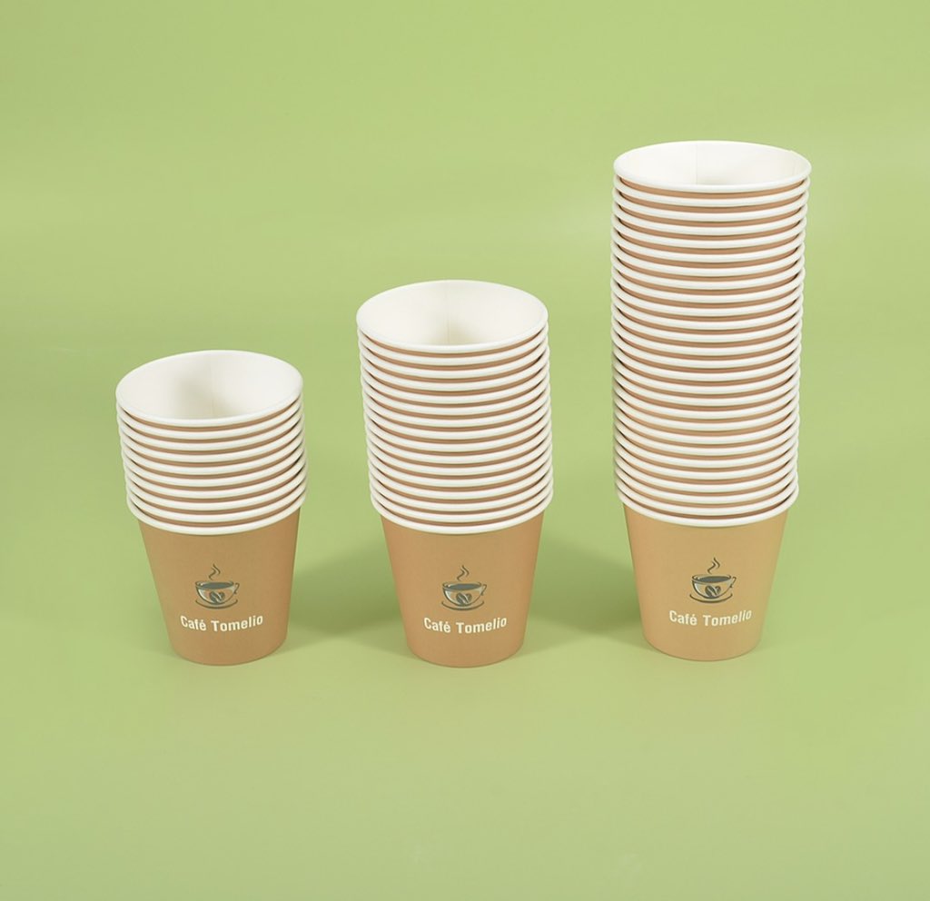 EVA9632's tweet photo. The new cup lid is so beautiful with paper cups!

 #gfp108 #gfp658  #www.greenfoodpack.com #cup #coffee #coffeecup #customizedservice #brandupgrade #milktea #teacup #Chinafactory https://t.co/S7vISTTro9