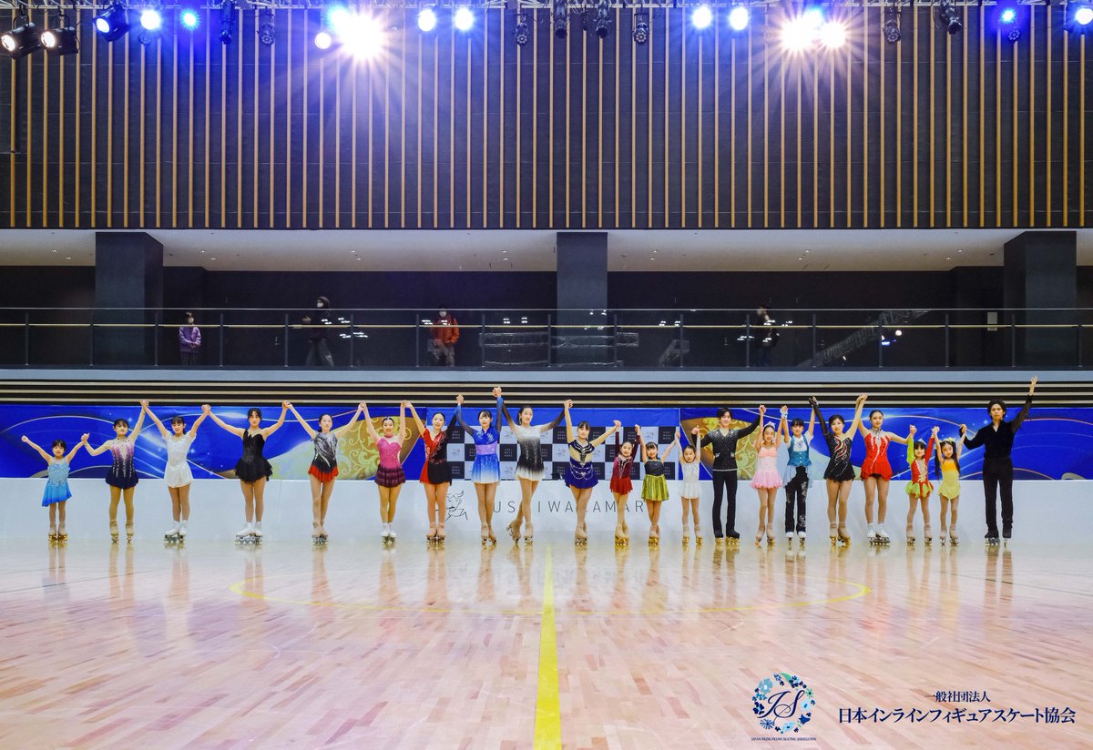 inline_figure's tweet photo. 第1回全日本選手権大会、現場よりその2✨記念すべき第1回大会、大変貴重な経験をさせて頂きました。ありがとうございました。

#インラインフィギュアスケート
#インラインフィギュア
#フィギュアスケート
#インラインスケート
#inlinefigureskating https://t.co/IQeIH8WH4w