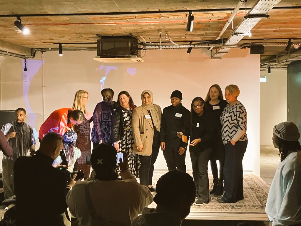 So proud of @BDGivingUK ,I was honoured to launch the GROW Fund last night. We have a great residents steering group with great ambitions. #heros #giving  #participation #engagement
 bdgiving.org.uk
