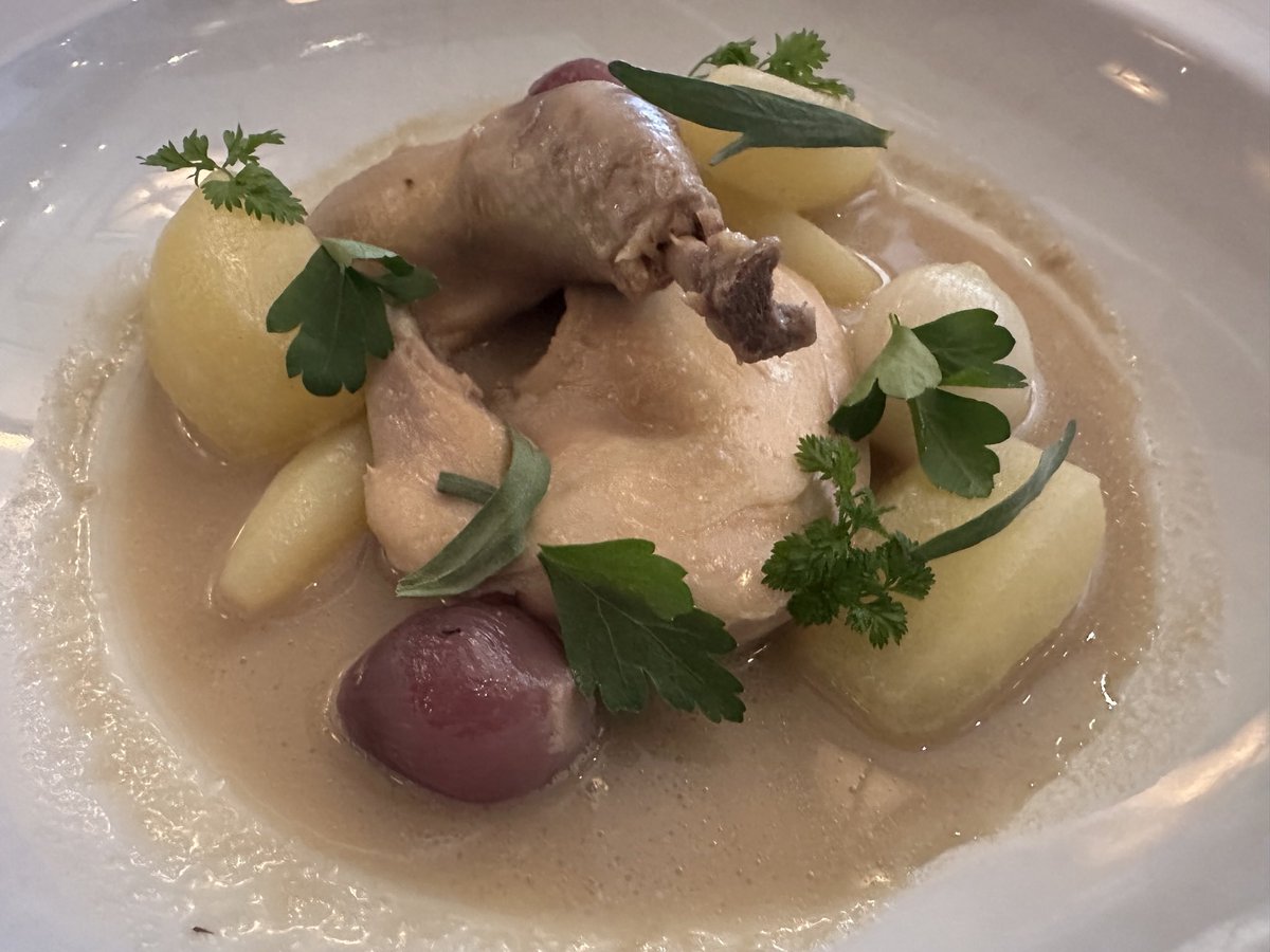 James_Mathur's tweet image. Interesting Normandy menu @Bouchon_Bistro 
All about the apples.
Stacking sats with @Gemini