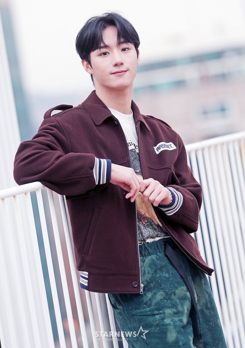 record_jsh's tweet photo. [📸] 230131 Naver Post Update | #정승환 📃

🔗https://t.co/tVa3QdxIQF

 #JeongSeunghwan
#ATBO #에이티비오
@ATBO_ground @ATBO_members https://t.co/uRrOtpy3od
