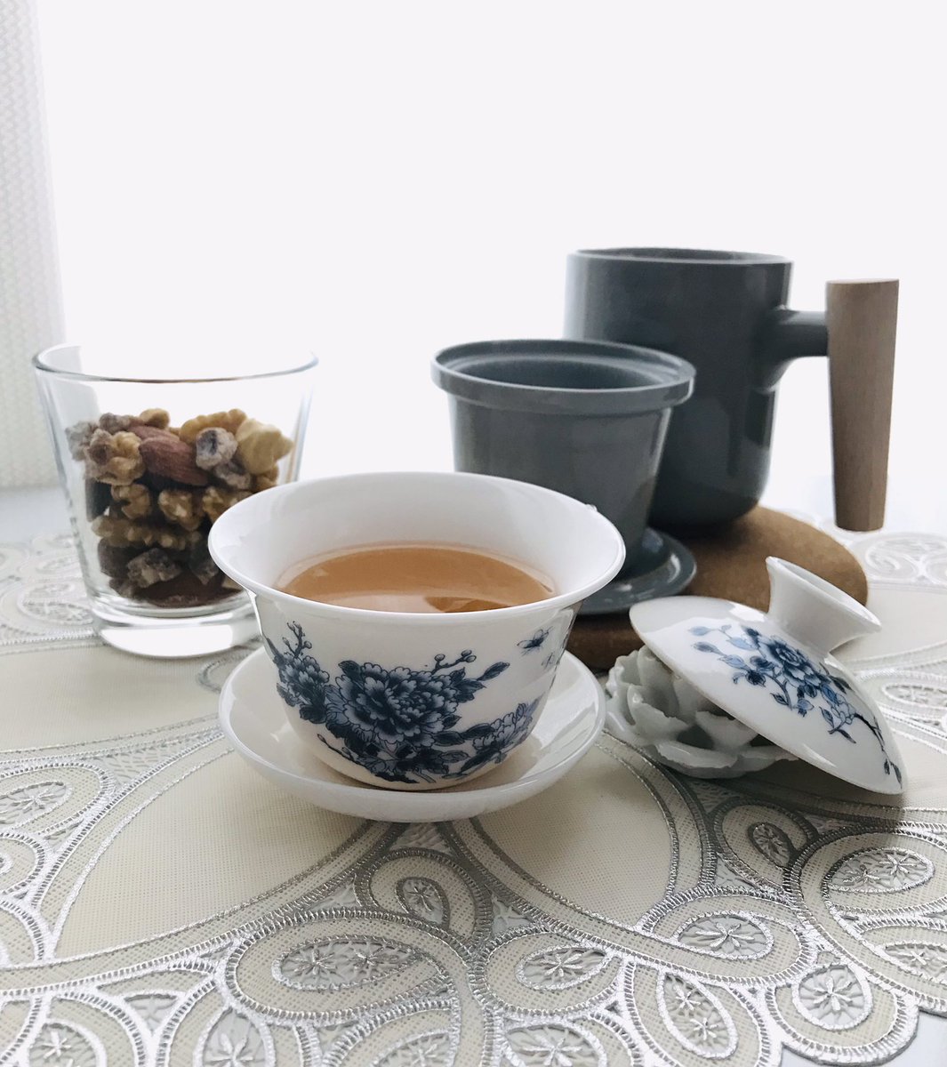 寒いので焙煎濃いめが飲みたくて、鉄観音を☺️
1煎目、思った味が出ず2煎目、抽出時間長めにして自分の好みに近くなりました✨