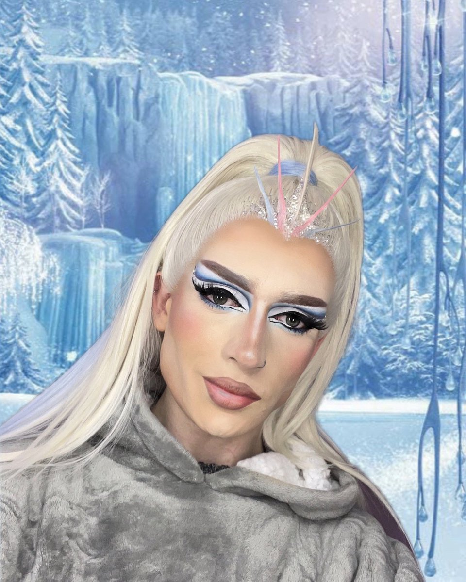 Vanilla…the Ice (Cream) queen ❄️🍦 
#DragRace #RPDR #DragRaceUK