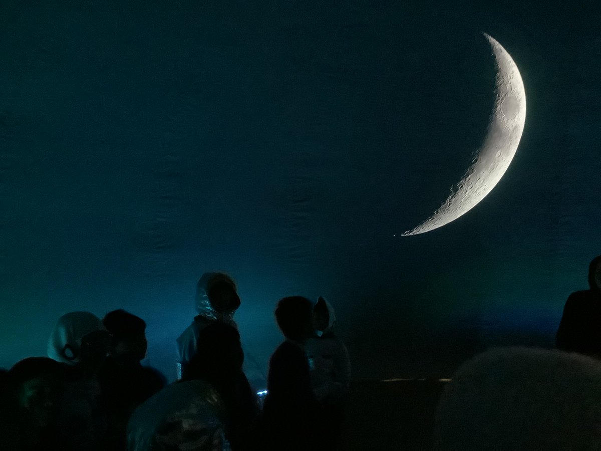 olive_bham's tweet photo. EYFS pupils went on a space adventure with @ExplorerDome #Planetarium #STEM #EarthAndBeyond #Science https://t.co/tU7zMHVRmP