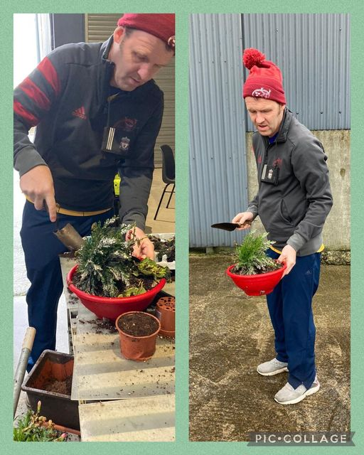 A great snapshot into another Social Farming placement in the southwest.🌸

There is so much you can experience out on our social farms from animal care to horticulture to baking, and so much more.

This placement was supported by @healthy_clare  @HealthyIreland in 2022