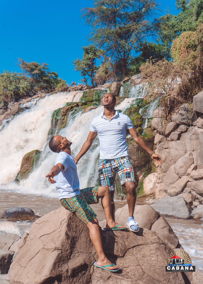 VisitOromia's tweet image. Like a tapestry of spun starlight, the #Awash #waterfalls fall as sheer as a bridal veil over a backdrop of moss-covered stone. The thousands of little streams twinkle like handfuls of silver beads, splashing against the rock and turning droplets into rainbow glitter as they go.