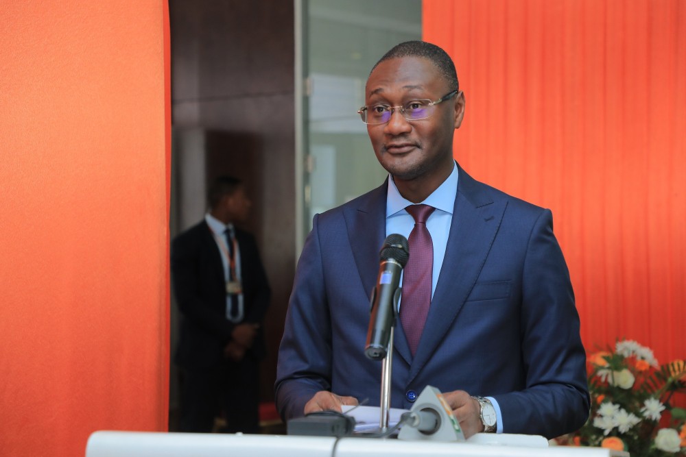 Koaci's tweet photo. Côte d'Ivoire : Moussa Sanogo annonce la mise en place d'un dispositif d'évaluation des Conseils d'Administration des entreprises publiques
https://t.co/UREHZkyOMc https://t.co/1mnVsJ3F7R