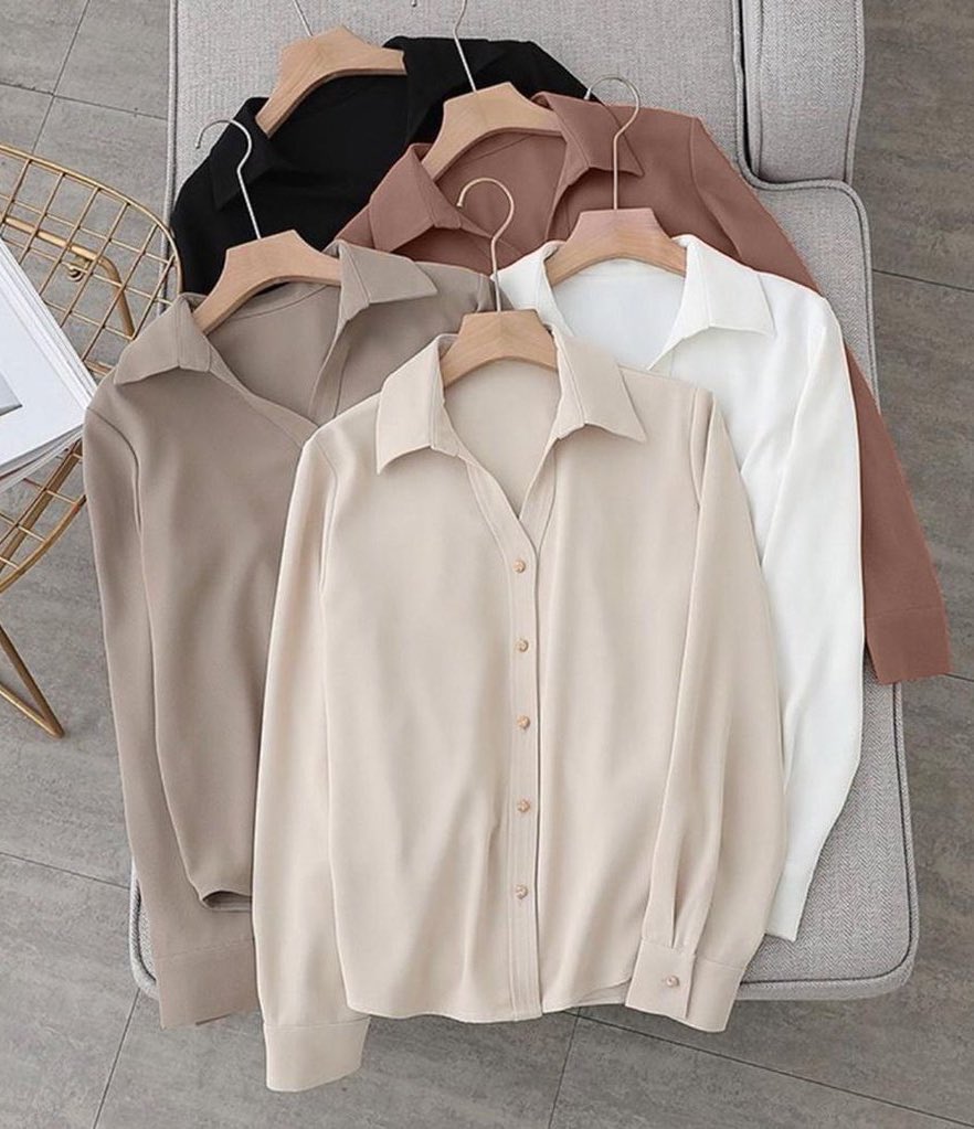 nudihascart's tweet photo. This earthy tones blouse… I need all🥹 https://t.co/Db4EvLipkz
