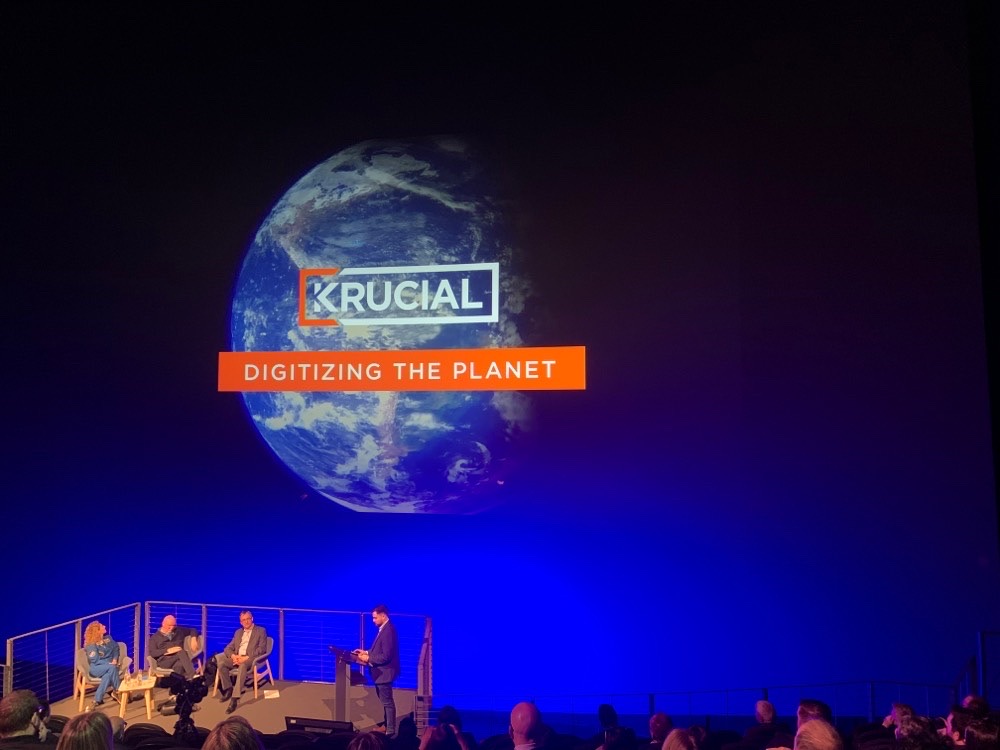 Great day at "Outer space and pushing frontiers of human potential" hosted by <a href="/CENSIS121/">CENSIS</a>.  

CEO of <a href="/xprize/">XPRIZE</a> , <a href="/AnoushehAnsari/">Anousheh Ansari</a> was keynote speaker and judge as our CEO Allan pitched our vision to digitize the planet! 

Proud to be a part of the booming space sector in Scotland 🚀