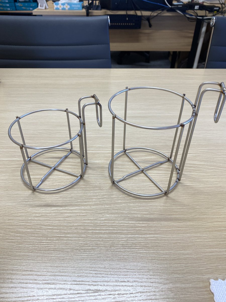 TSK78080279's tweet photo. ＃まじめなTSK
オリジナル商品
『接着剤ホルダー』
一般販売迫る！
２月7日からベイスならびに自社直販にて販売開始！
もう邪魔者にはならない、
詳しくはhttps://t.co/6Q9xpgLLz5
よろしくお願いします https://t.co/uKlN5eJako