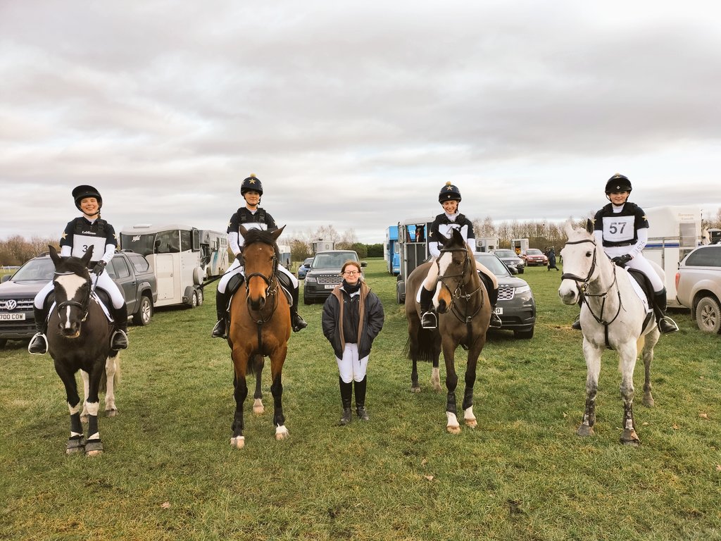 Sed_Equestrian's tweet photo. Team Sedbergh #EventersChallenge #fabulousday https://t.co/YkErgcDvmq