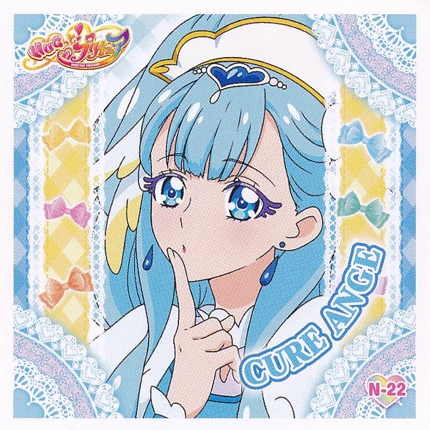 今回のピースしてる姿もだけど、キュアアンジュさんはたまに自分がかわいいの自覚してるポーズするのすき 