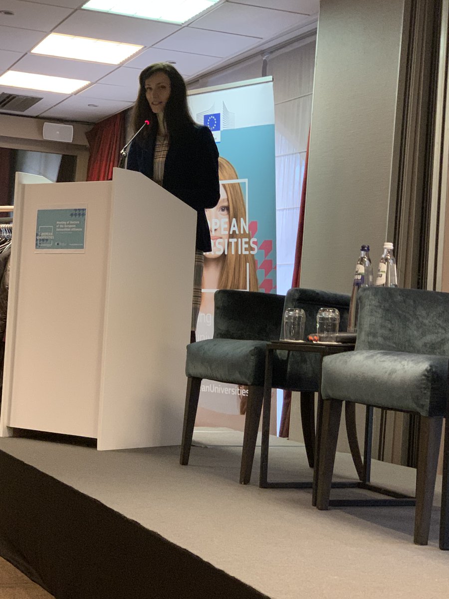 European Commissioner for Innovation, Research, Culture, Education, Youth and Sport @GabrielMariya, joins the European University rectors meeting for high-level open dialogue with the rectors
#EuropeanUniversities #EuropeanUniversitiesAlliances #rectorsmeeting